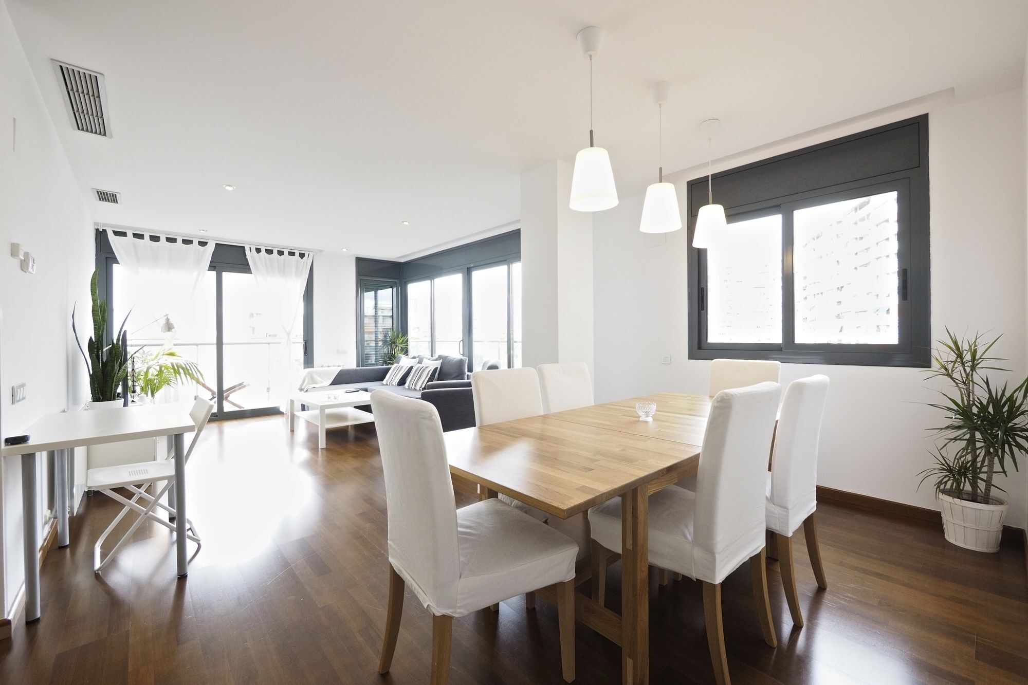 Vacasa - Exclusive Les Corts Leilighet Barcelona